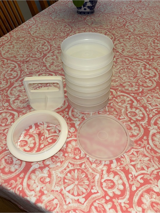 Tupperware Other - Tupperware Hamburger Press Set